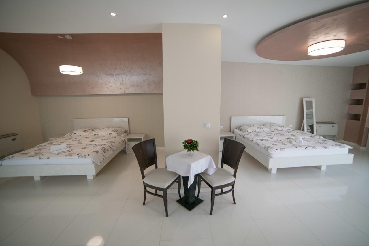 Hotel Urban Buzim Екстериор снимка